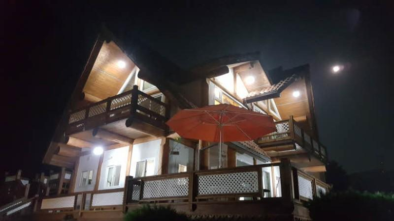 Exterior & Views 1, Anseong Mountain Feel Pension, Ansoeng