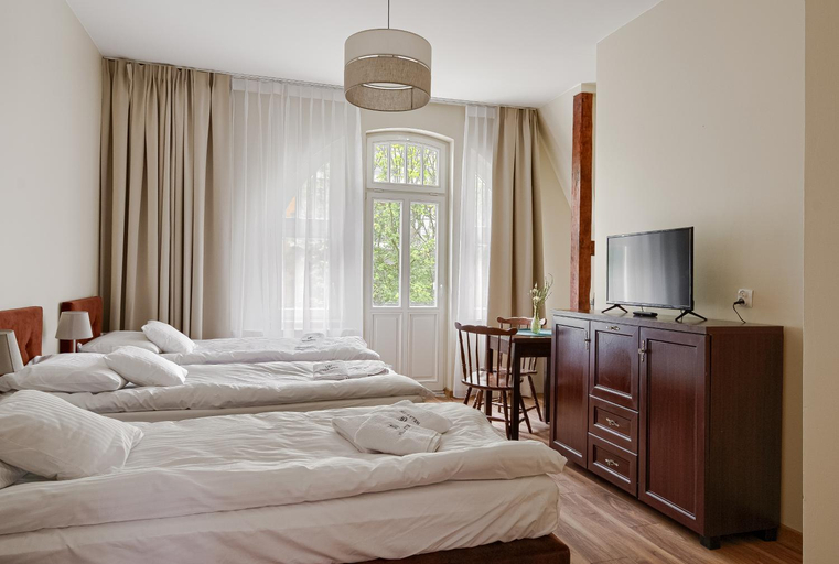 Bedroom 2, Willa Ster, Kamień