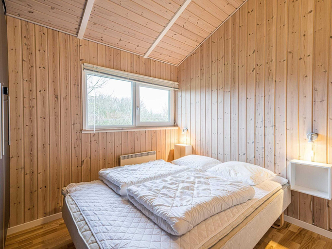 Bedroom 2, 5 Star Holiday Home in Tarm, Ringkøbing-Skjern
