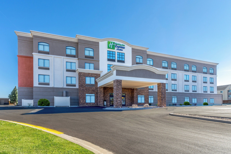 Exterior & Views 2, Holiday Inn Express & Suites CHEYENNE by IHG, Laramie