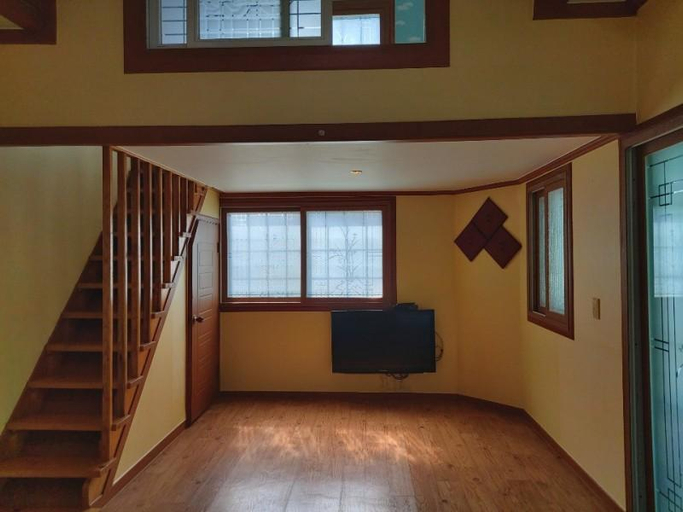 Others 3, Taean Nice Beach Pension, Taean