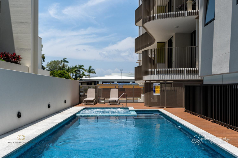 Swimming pool 4, SEASIDE ESCAPE@ The Cosmopolitan Unit 10406, Maroochy - Maroochydore
