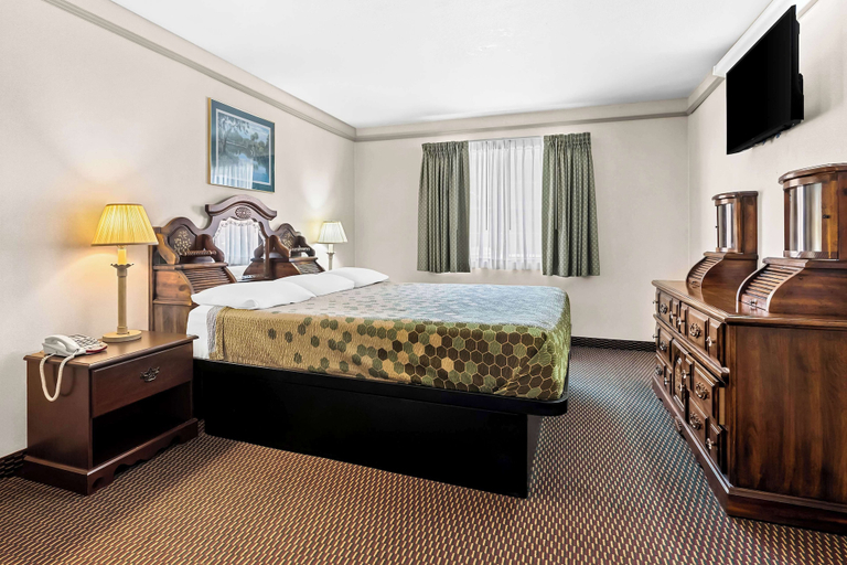 Bedroom 3, SureStay Hotel by Best Western Castro Valley, Alameda