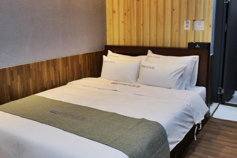 Bedroom 4, Gunsan Seonyudo Resort, Buan