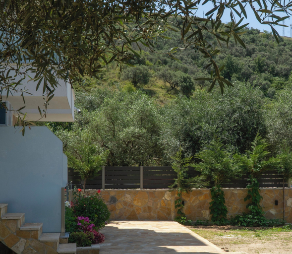 Exterior & Views 2, Koks’ Guesthouse, Vlorës