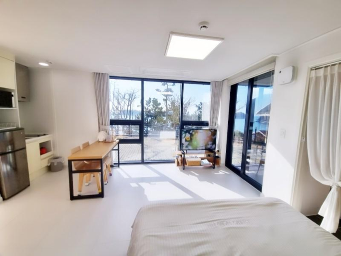 Others 1, Namhae Haedameun Pension, Namhae