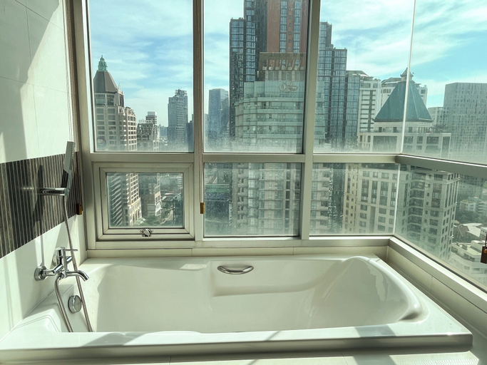 Bathroom 9