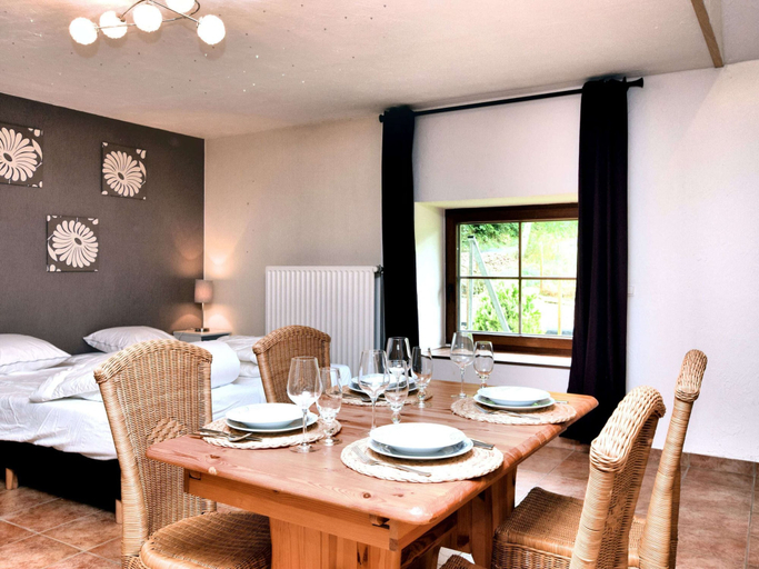 Others 5, Holiday Home in Ardennes With Scenic Terrace, Liège