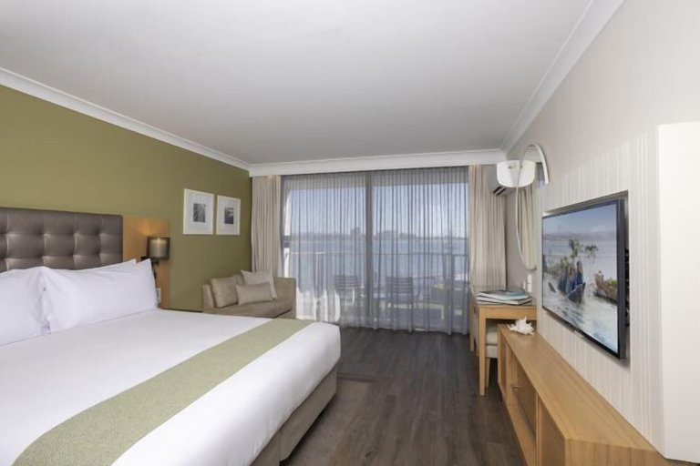 Bedroom 28