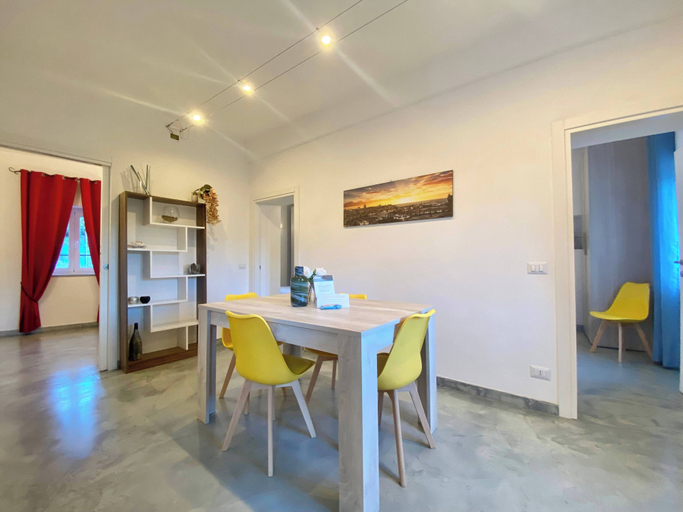 Dining Room 27