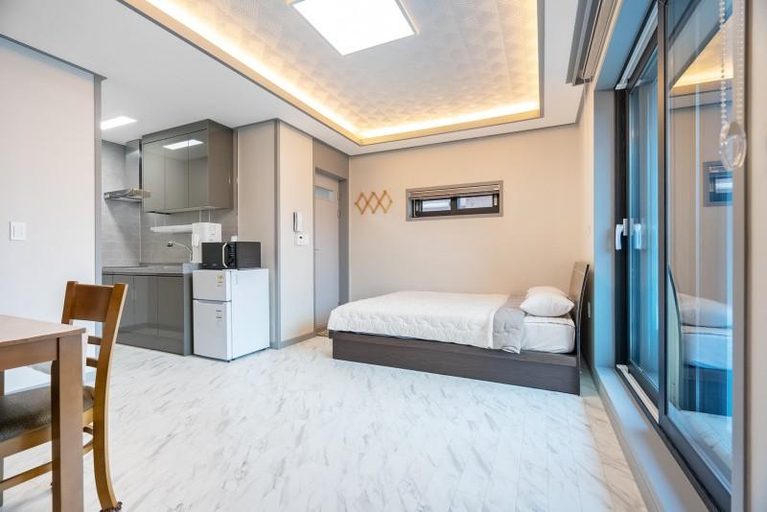 Others 1, Goseong Breeze Pension, Goseong