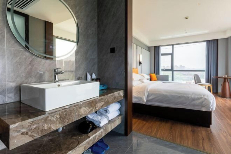 Bathroom 4, Bonny International Hotel, Loudi