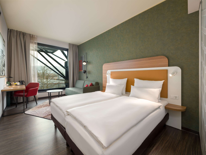 Bedroom 10