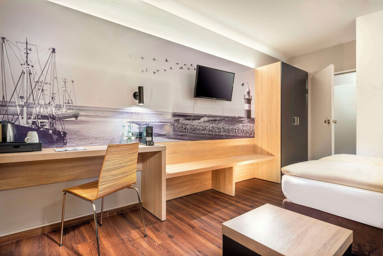 Bedroom 6