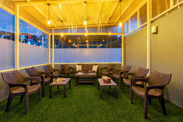 Food & Drinks, Cloud walk, The Nilgiris