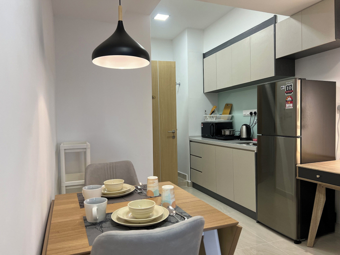 Dining Room 2