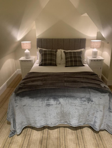 Others 3, Greyhound Inn Wilton, Wiltshire