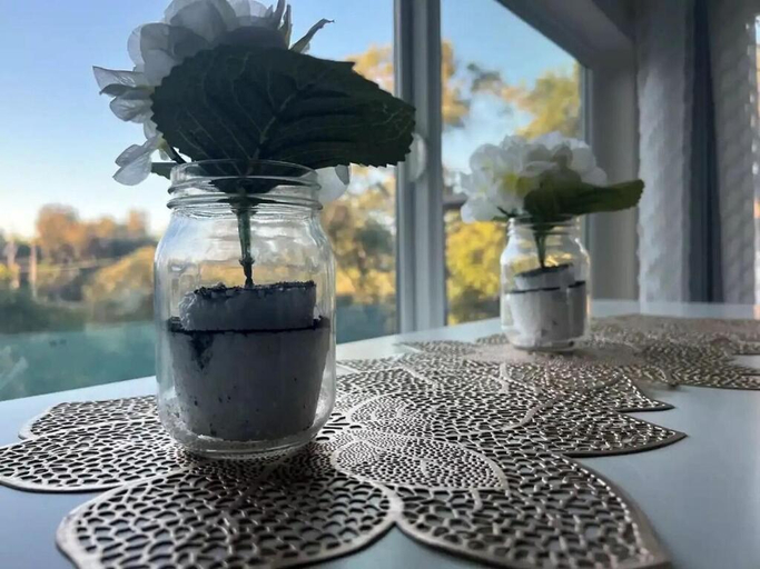 Food & Drinks, Newly Remodel Wine-Country Retreat, San Diego