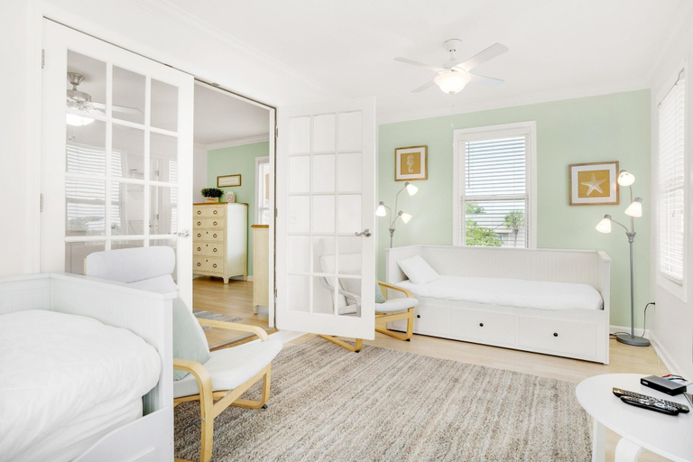 Bedroom 3, Another Day in Paradise, Okaloosa