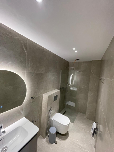 Bathroom 3, La Maroja View Hotel, Vlorës