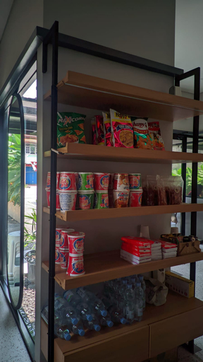 Food & Drinks 5, Rainbow's House, Semarang
