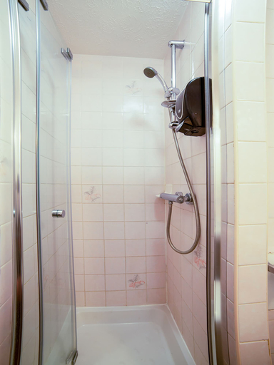 Bathroom 4, The Strand Hotel, East Sussex