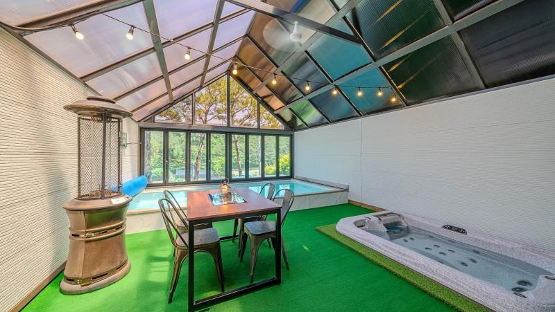 Sport & Beauty 3, Daebudo (Youngheungdo) Sopoonjae Pool Villa, Ongjin