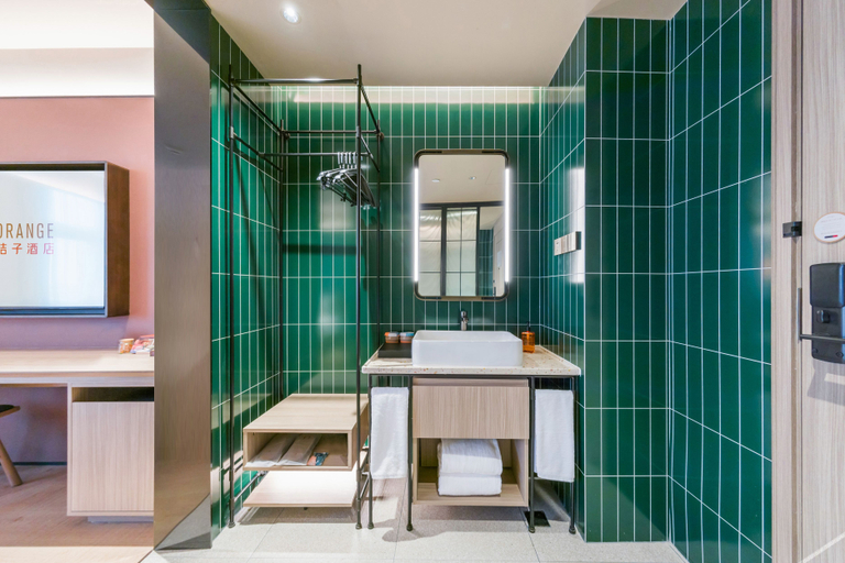 Bathroom 3, Orange Hotel Jining Wanda Plaza, Jining
