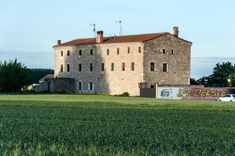 Others 4, Albergue turistico "La Fabrica", Burgos