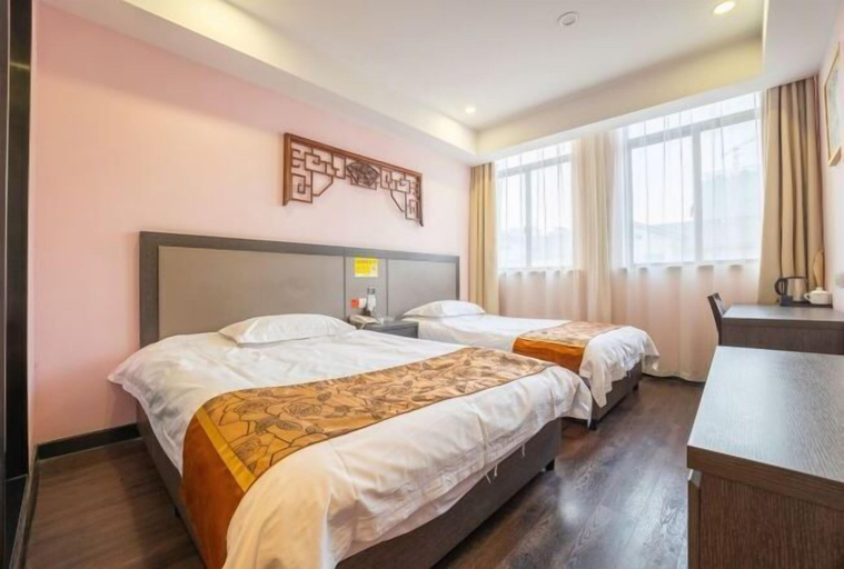 Bedroom 8