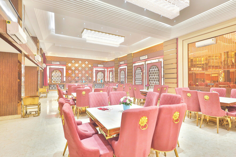 Food & Drinks 4, Orsom Stays Sassy Sector 53, Gurgaon