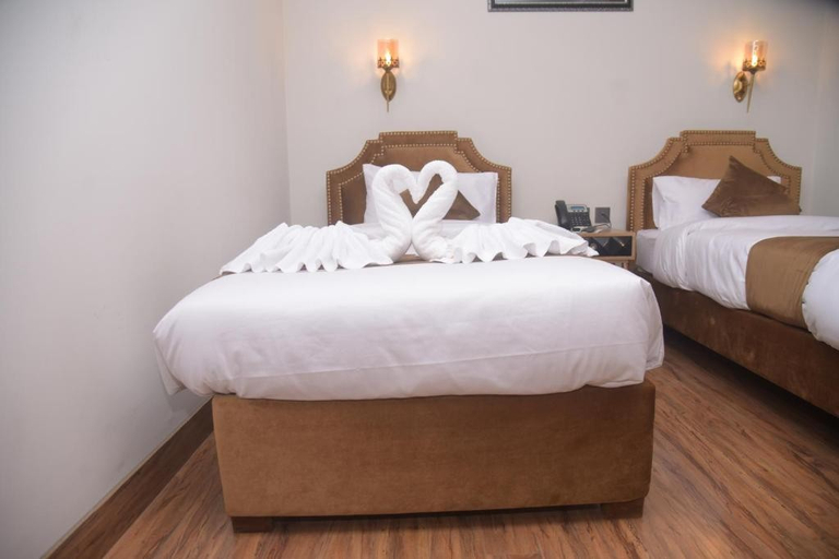 Bedroom 3, The Rich Hotel & Apartments, Lahore