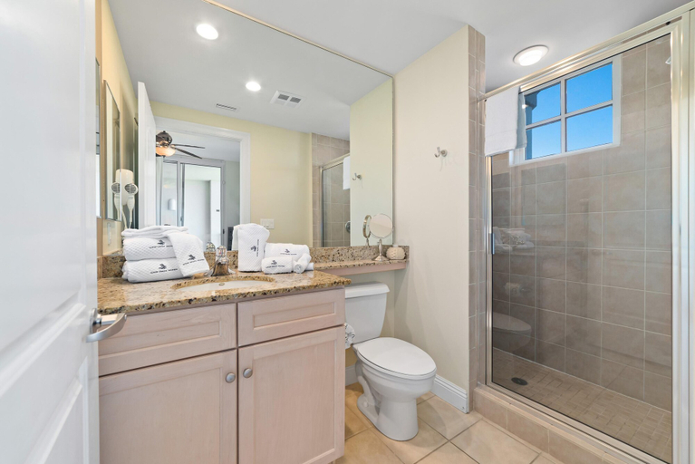 Bathroom 4, Indigo West 1803, Escambia