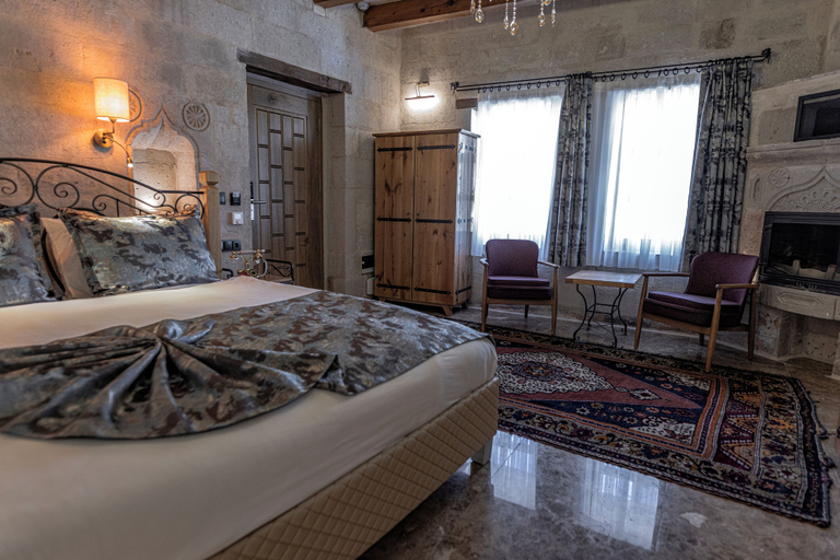 Bedroom 5, Göreme Cave Suites, Nevşehir