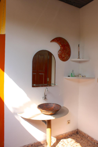 Bathroom 7