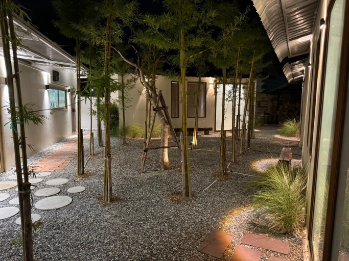 Exterior view 4, Wannan Cafe & Boutique Hotel , Muang Chon Buri