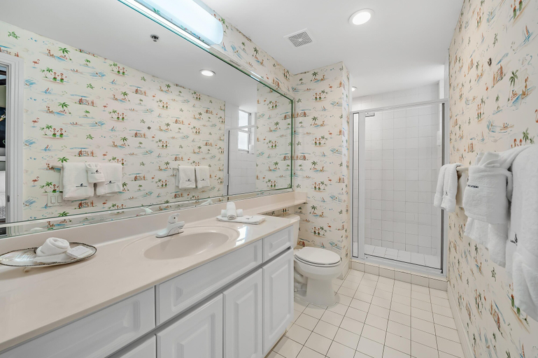 Bathroom 3, Beach Colony Tower 3A, Escambia
