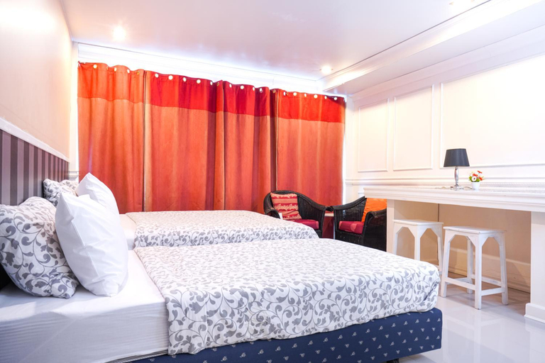 Bedroom 23