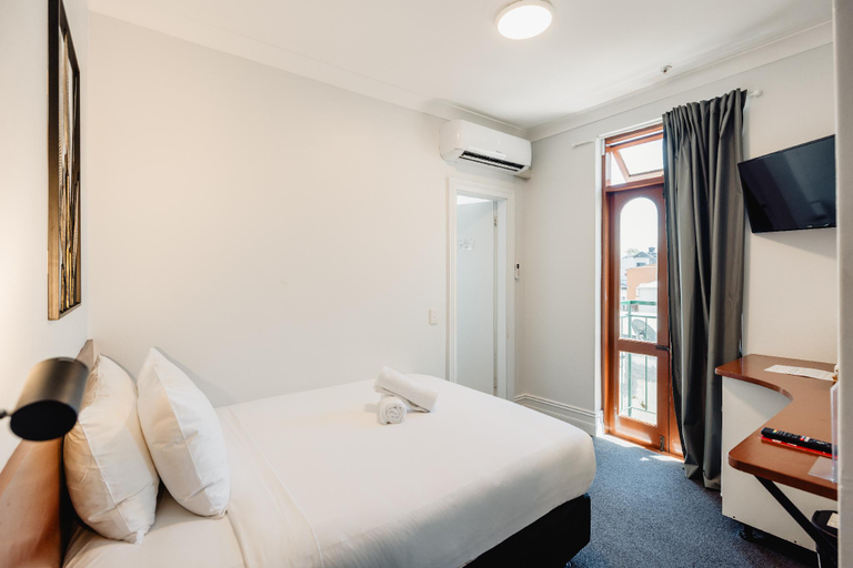Bedroom 9