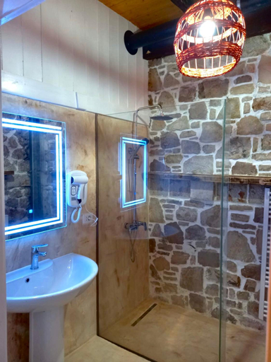 Bathroom 3, Rahoni Park & Apartments, Vlorës