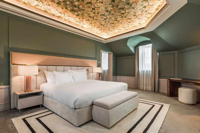 Bedroom 28