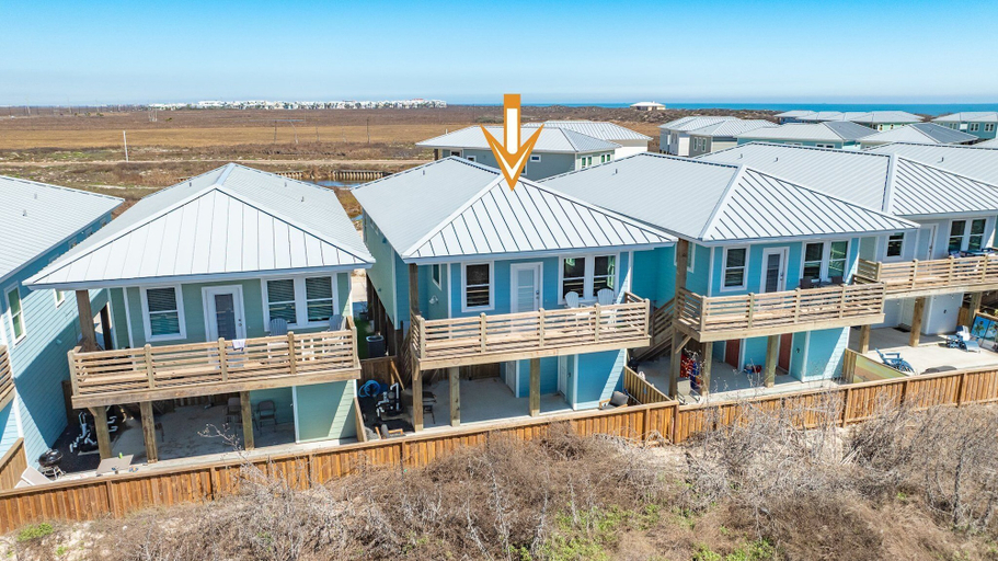 Exterior & Views, Beach to Bay - Ocean Views! Private Pool & Golf Cart Included, Nueces