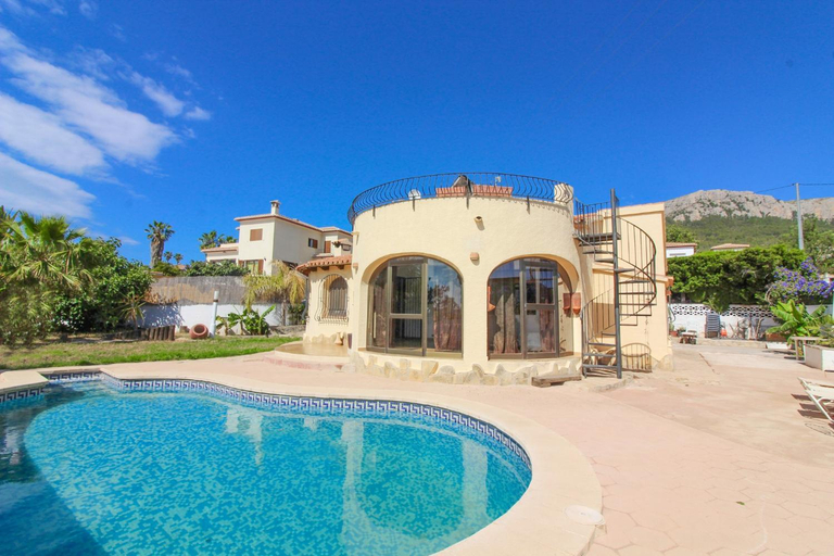 Swimming pool, Villa con piscina privada - Benicolada, Alicante