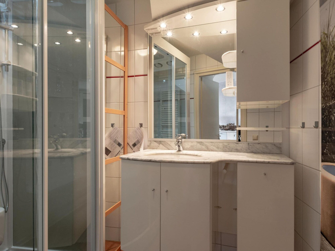 Bathroom 3, A Modern Wellness Holiday Apartment, Zijpe
