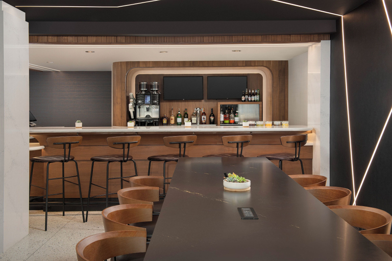 Food & Drinks 4, Courtyard by Marriott Washington, DC Dupont Circle, Washington D.C.