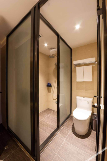 Bathroom 3, Hanting Premium Hotel Jilin Tianjin Street, Jilin