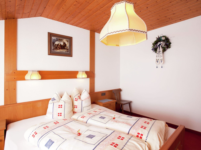Bedroom 2, Apartment in Austria With Mountain Views, Imst