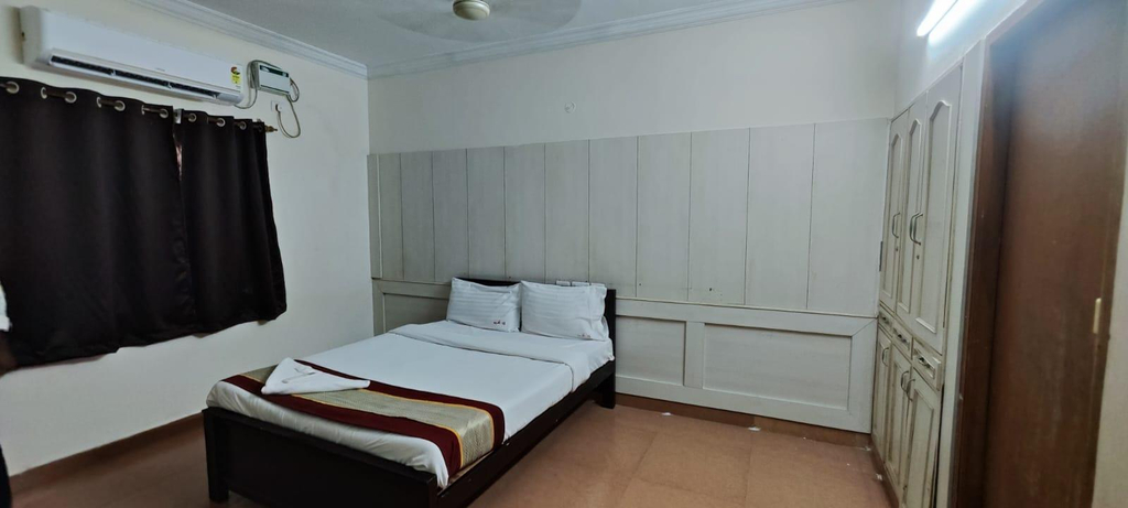 Others 3, Stayzinn Pallikaranai, Kancheepuram