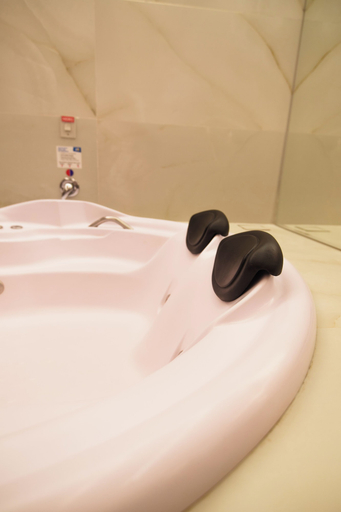Bathroom 4, W4 Hotel, Irecê