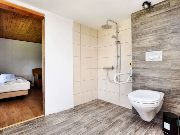 Bathroom 5, Modern Holiday Home in Meyerode With Terrace, Liège